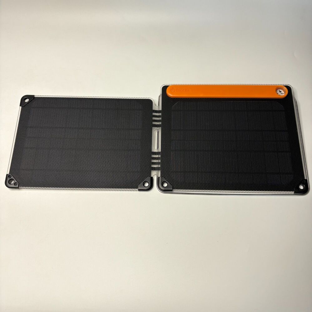 BIOLITE 10W Solar Panel Black 3200Mah Internal Battery Tested, Working - Picture 9 of 10